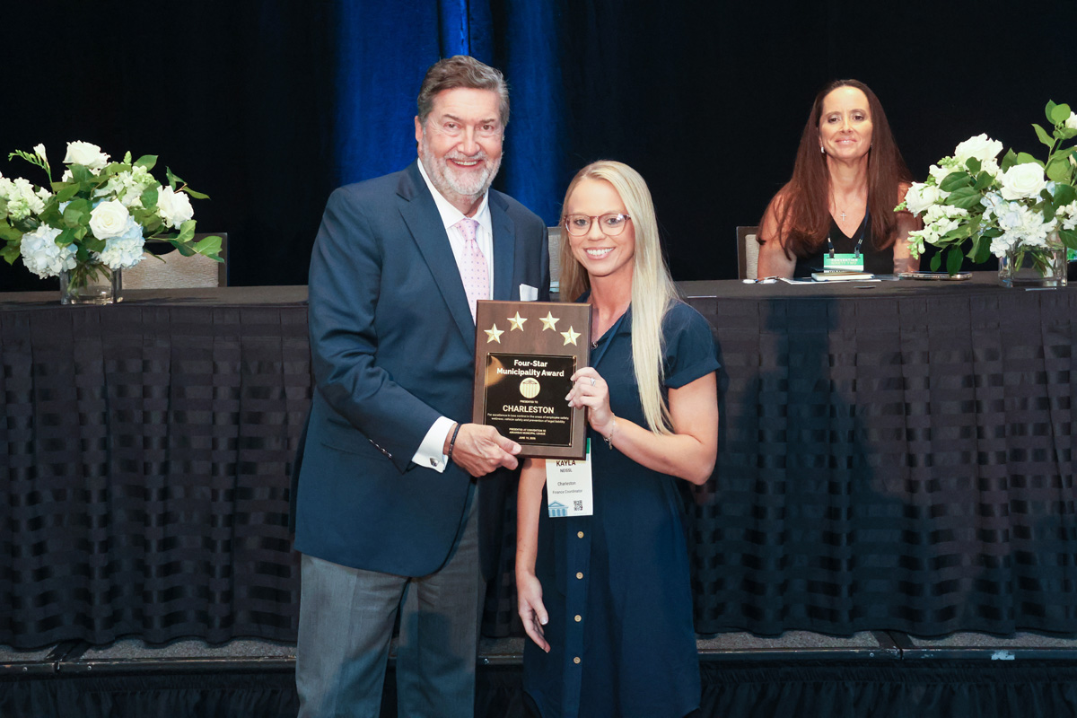4StarAward_Charleston