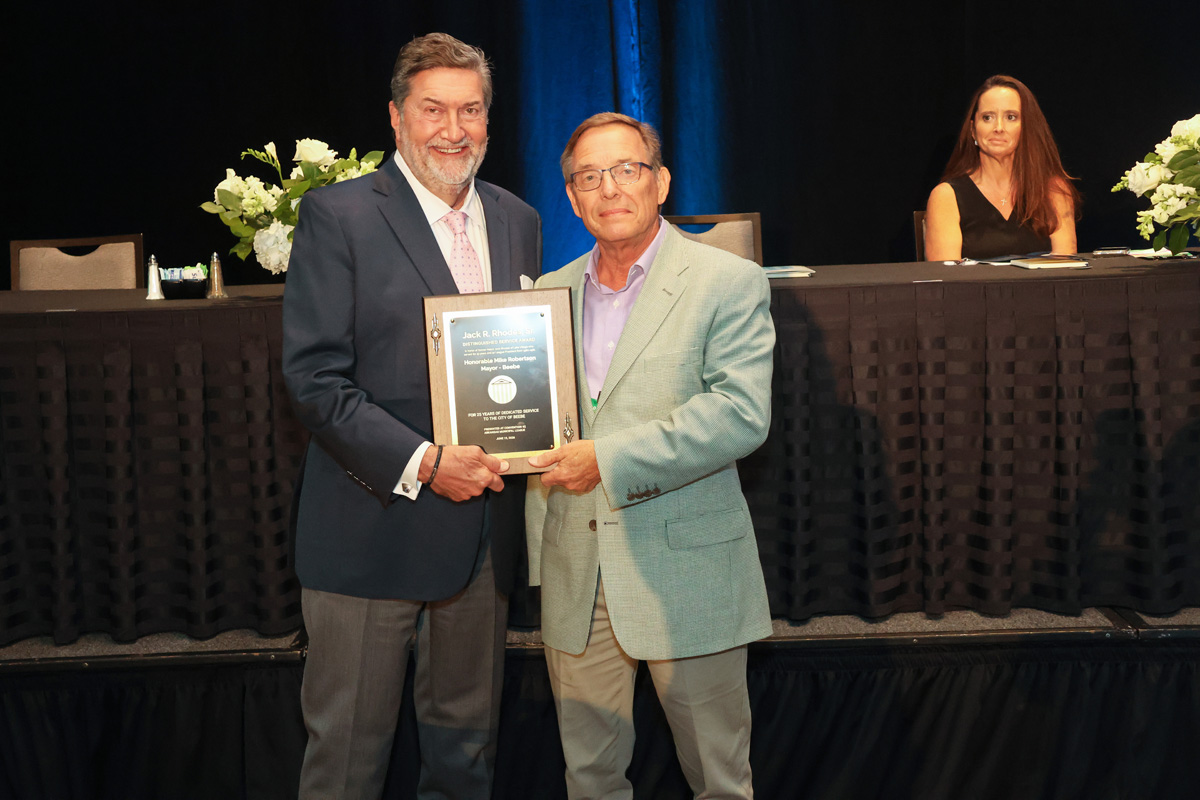 JackRhodesAward_Robertson